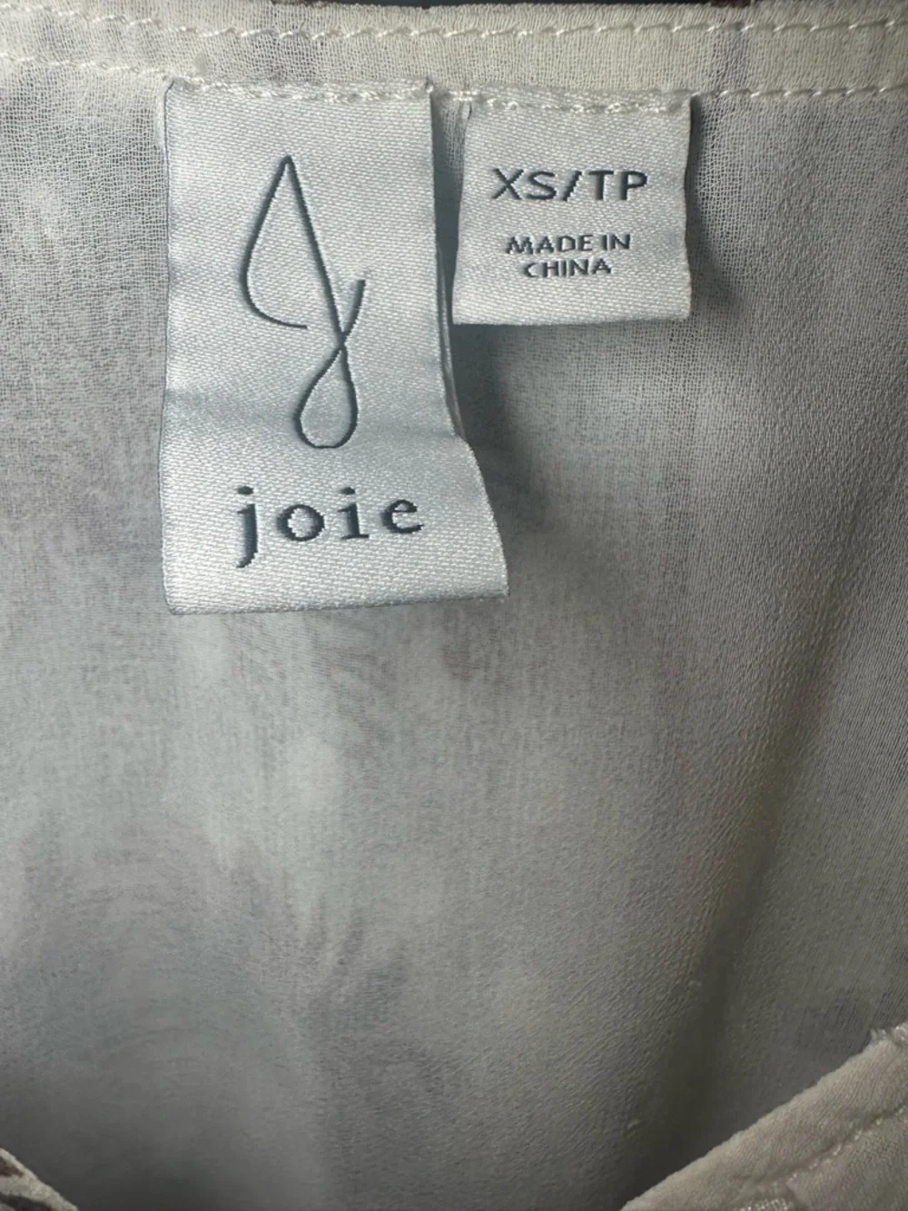 Joie Desert Palm Tree Faux Wrap Blouse Size XS - Picture 3 of 8